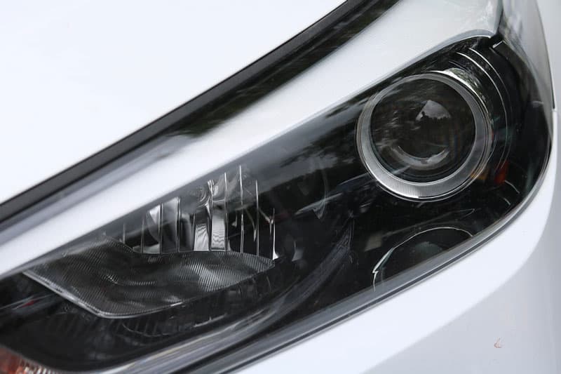 What Are Xenon Headlights & How Do They Work?