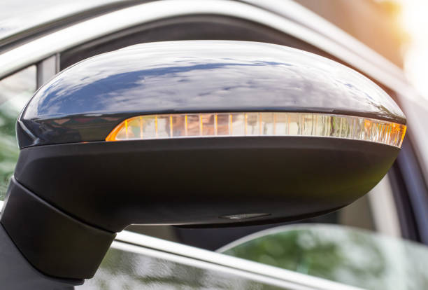 lights on a car - turn signal lights