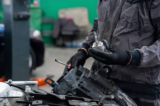 How to Replace HID Headlight Bulbs: A Step-by-Step Replacement Guide
