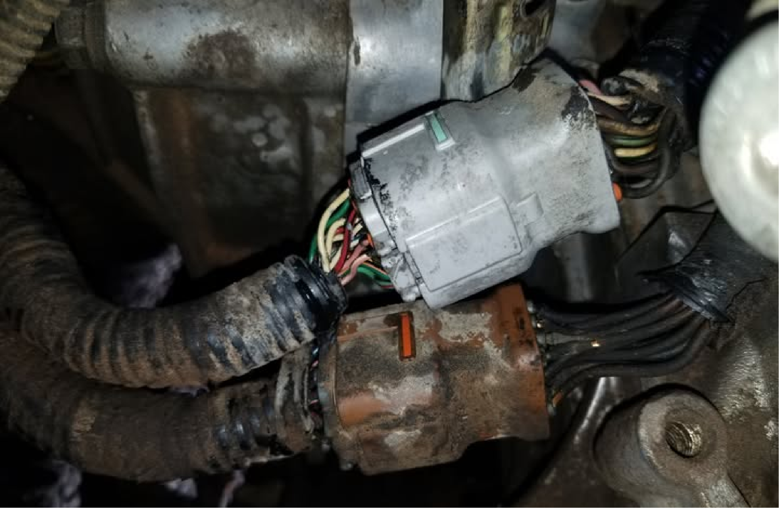 Diesel emissions sensor wiring connector that may trigger P2BAC code