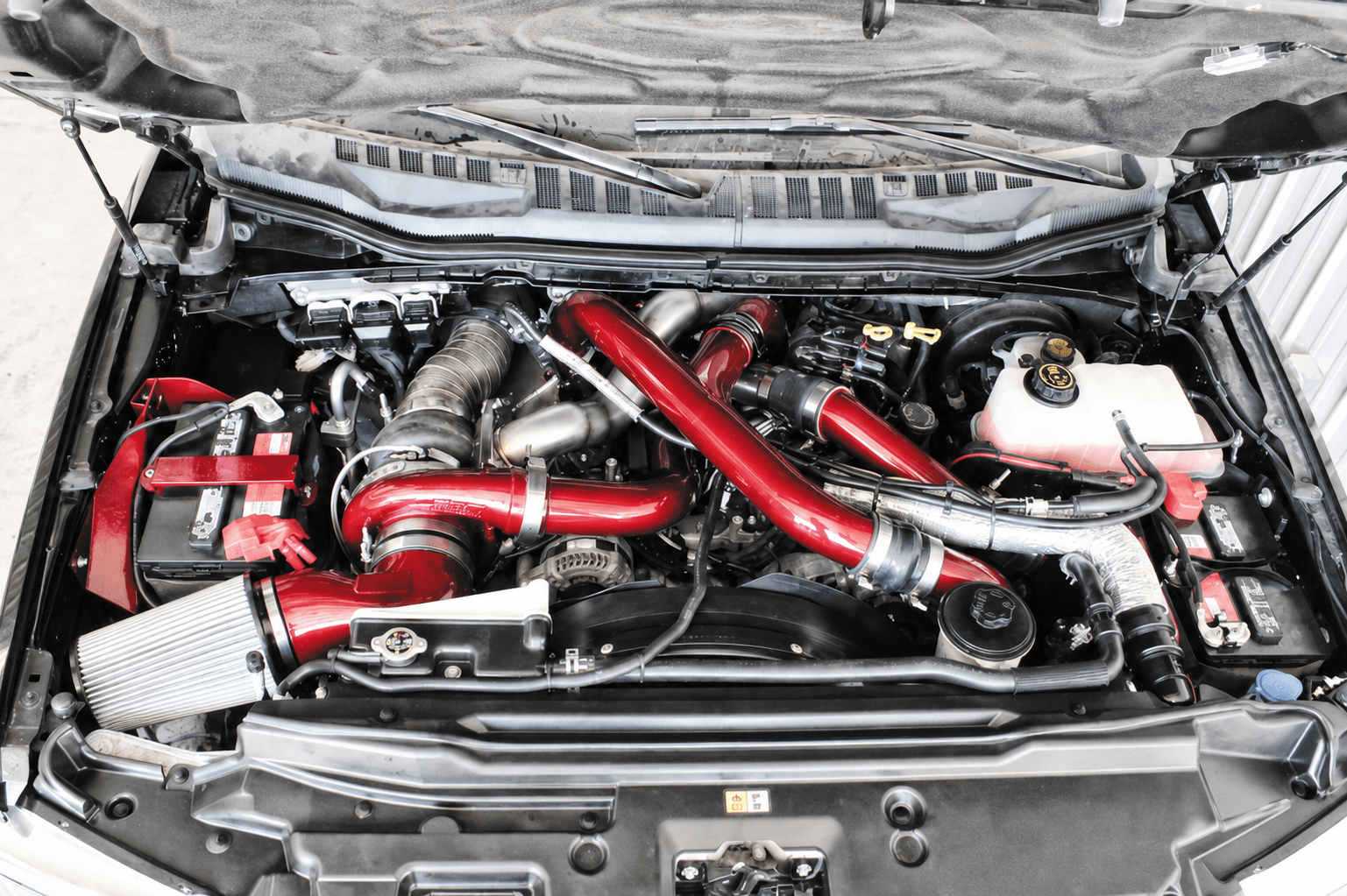 6.7 powerstroke ford f250 engine bay