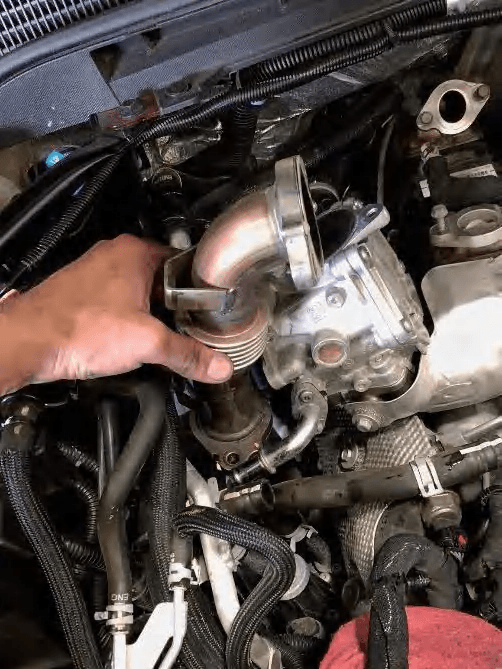 Y-bridge mounting bolts