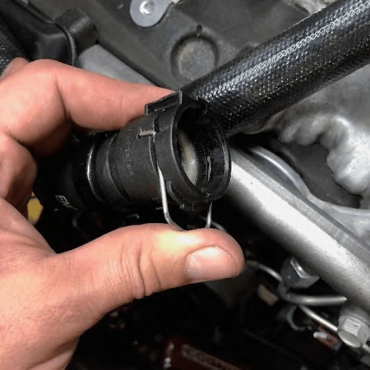 Heater core quick-connect fitting location
