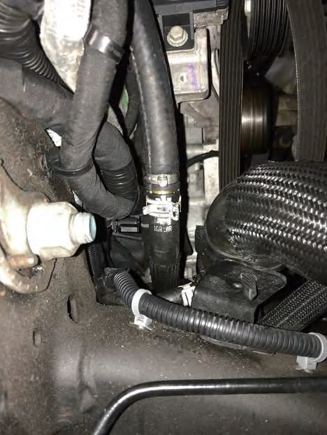 20 inch 5/8 inch coolant hose lower connection