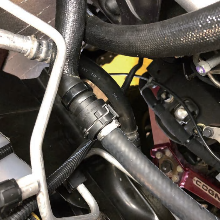 5/8 inch coolant hose upper quick-connect fitting