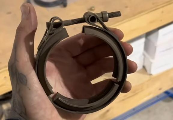 Early LML Duramax exhaust systems may use a V-band clamp connection.