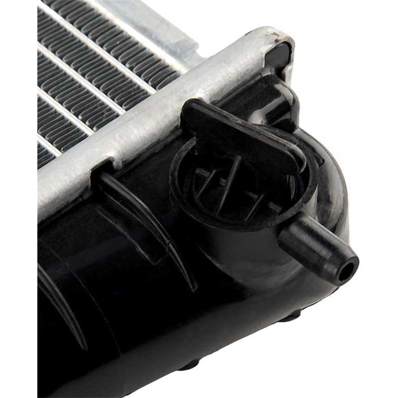 Suncent® Radiator CU618 for P30 1996-1997,P3500 1996-1997,R1500 Suburban 1990-1990,R2500 1989-1989,R2500 Suburban 1990-1990 1